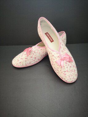 Tender Tootsies Buella Ladies Size 9 White with Pink Floral Slip On Slippers